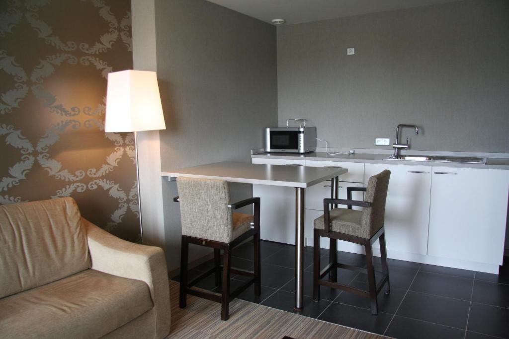 Biznis Hotel Локерен Стая снимка
