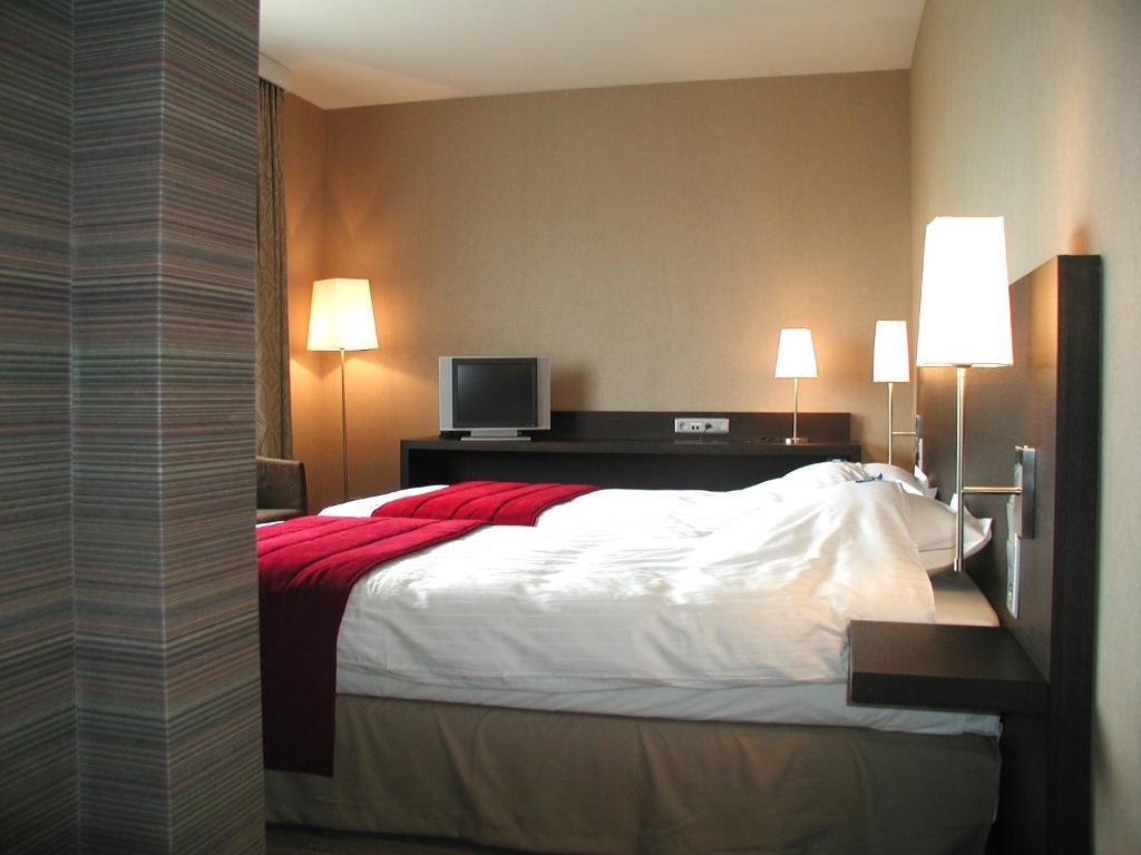 Biznis Hotel Локерен Стая снимка